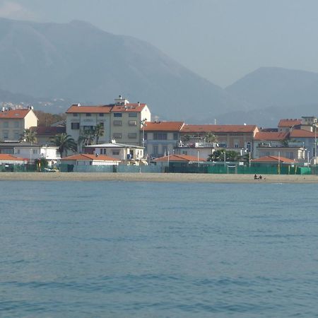 Hotel Pardini Viareggio Exterior photo