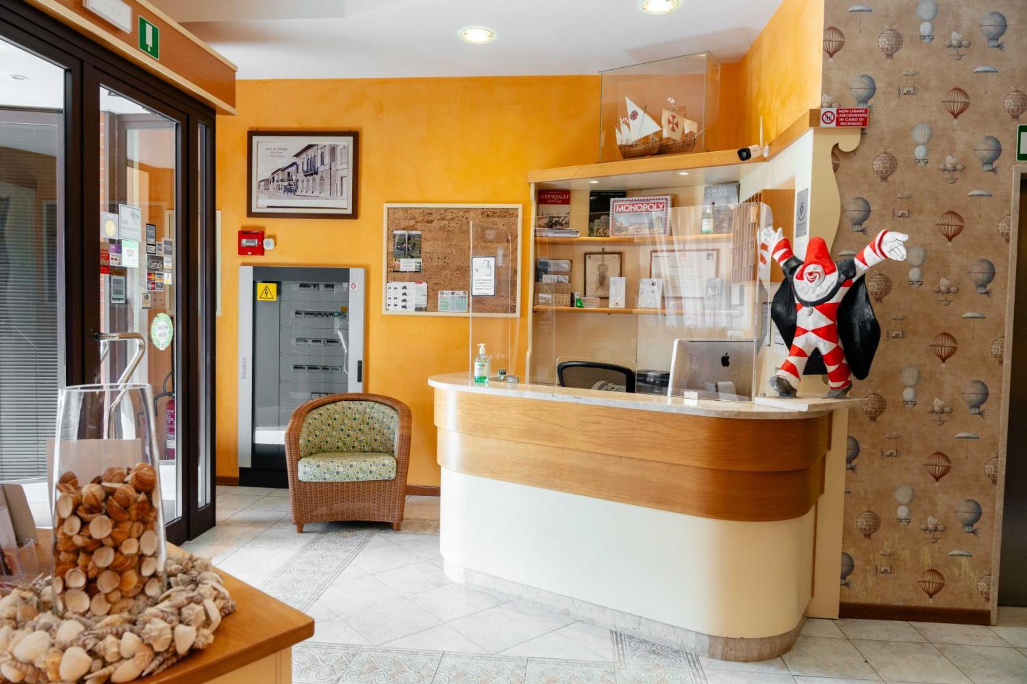 Hotel Pardini Viareggio Exterior photo