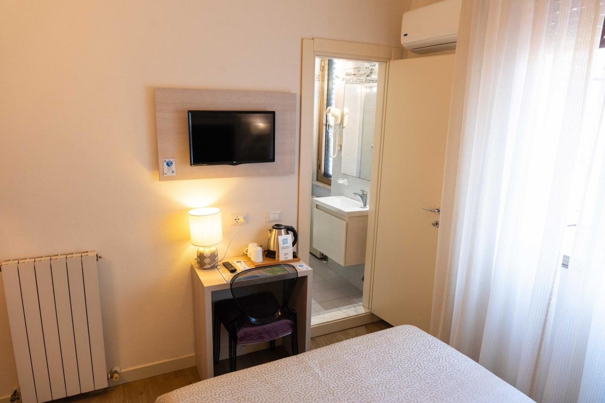 Hotel Pardini Viareggio Exterior photo