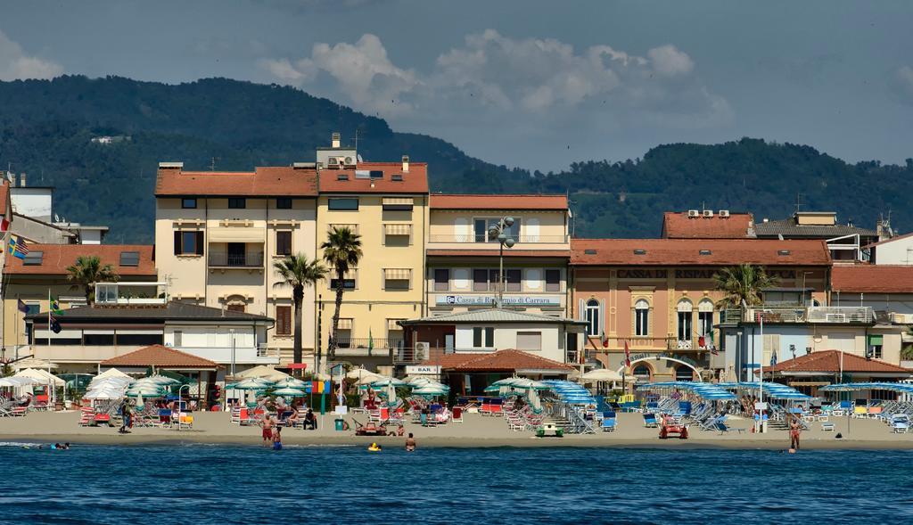 Hotel Pardini Viareggio Exterior photo